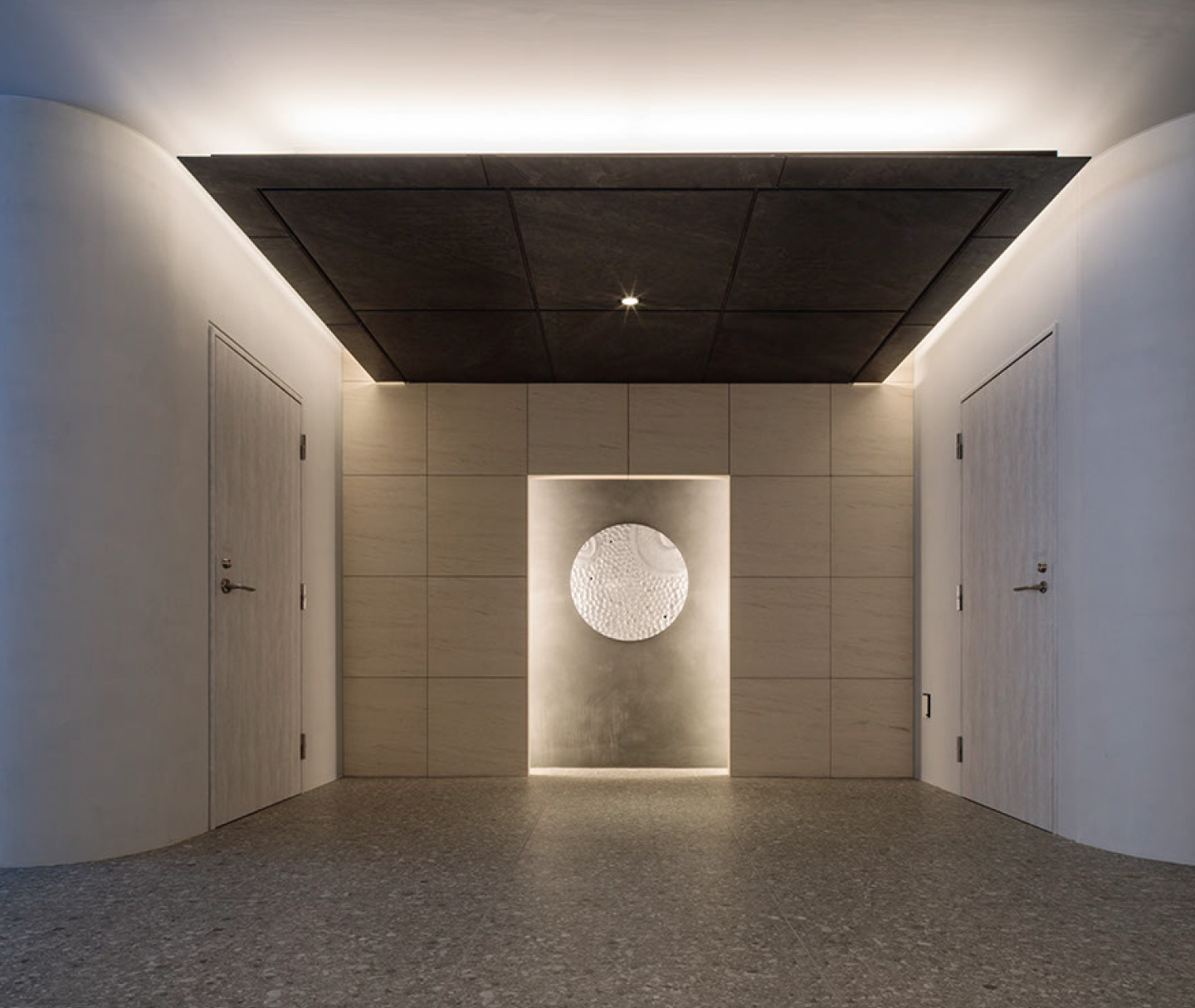 エントランスホール